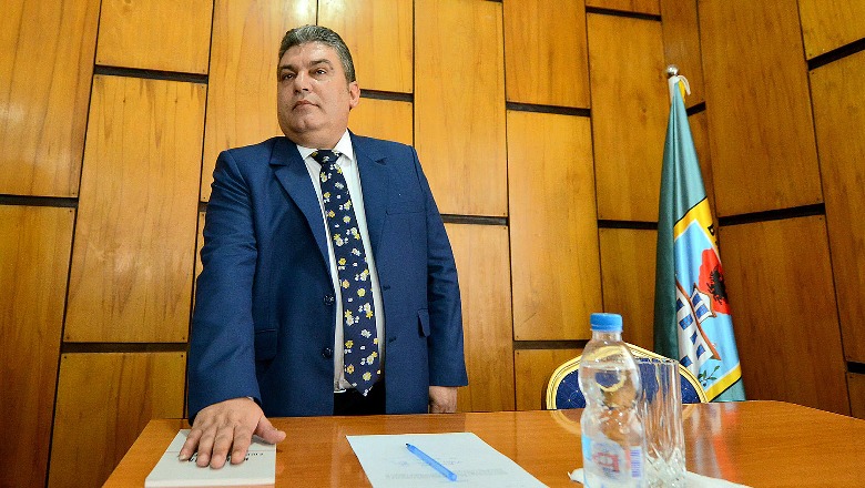 GJKKO nis gjyqin ndaj Fatos Tushes dhe 21 të pandehurve të tjerë! Pranohet kërkesa e ish-kryebashkiakut të Lushnjës për gjykim të shkurtuar! SPAK: Abuzoi me tenderat dhe shpërdoroi detyrën