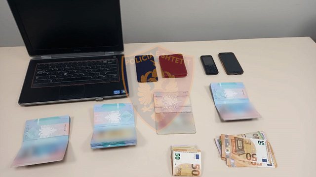 Mjeshtër të falsifikimit të viza angleze dhe pasaportave, prangosen 3 persona në Shkodër (Detaje)