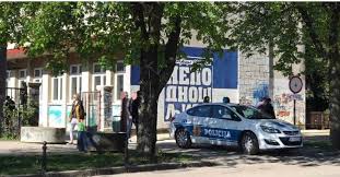 Tronditet Mali i Zi! Kërcënime me bomba në shkolla dhe 11 komuna, alarmohet policia