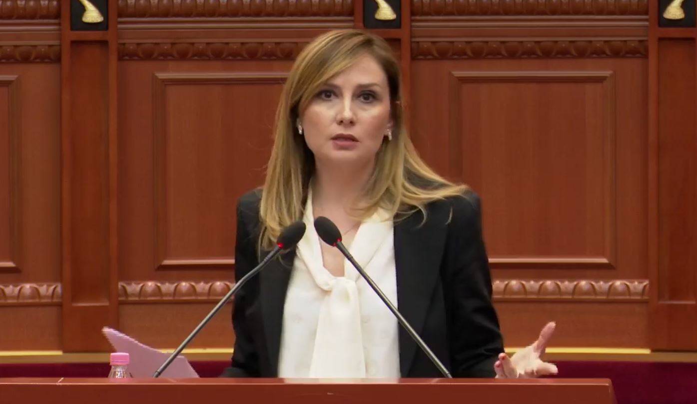 Tabaku për situatën energjitike: ERE të kthej përgjigje! Pse nuk ka asnjë vendim për rritjen e çmimit për 7500 biznese