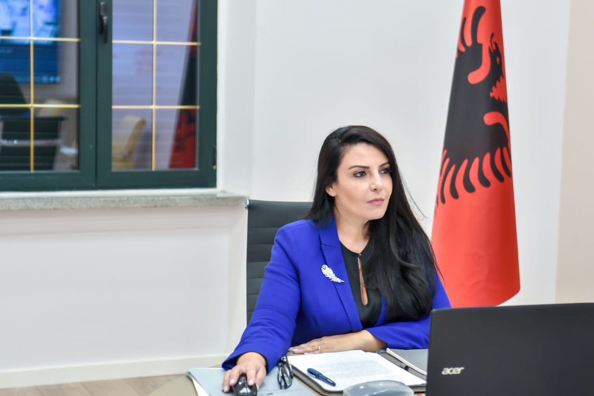 Belinda Balluku: Edhe unë e ndjej rritjen e çmimeve, pazaret i bëj vetë