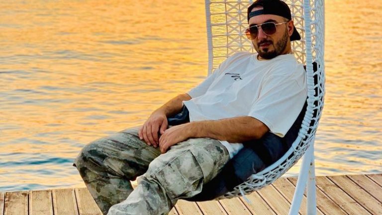 Dëshmia e vajzës: Gjiko më tha se do më bënte këngëtare, por më dha drogë, më… dhe filmoi