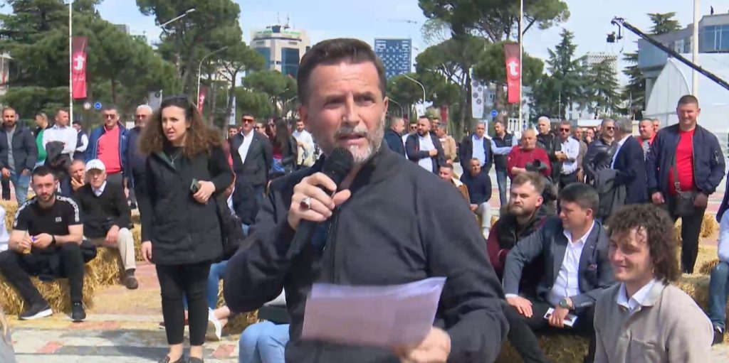 Erion Braçe i numëron gjithë të zezat qeverisë në shesh: Kemi një regjim fiskal që nuk e do fshatin, mos prisni të qëndrojnë të rinjtë këtu