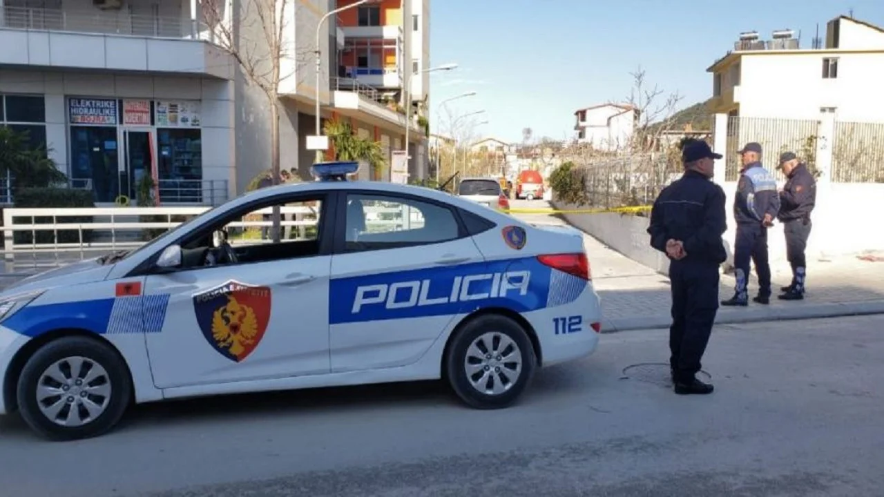 Vjehrra në Vlorë rreh nusen e djalit, e reja ia kthen me të njëjtën monedhë