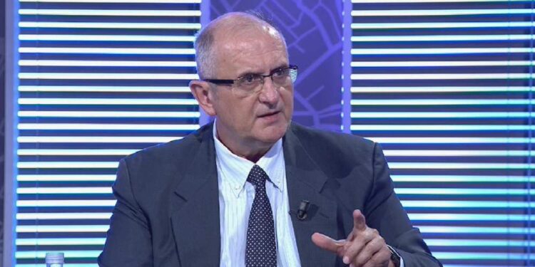 LSI dhe Berisha në unison total, Vasili sulmon Kushtetuesen: Është kthyer në gardiane e interesave të rilindjes