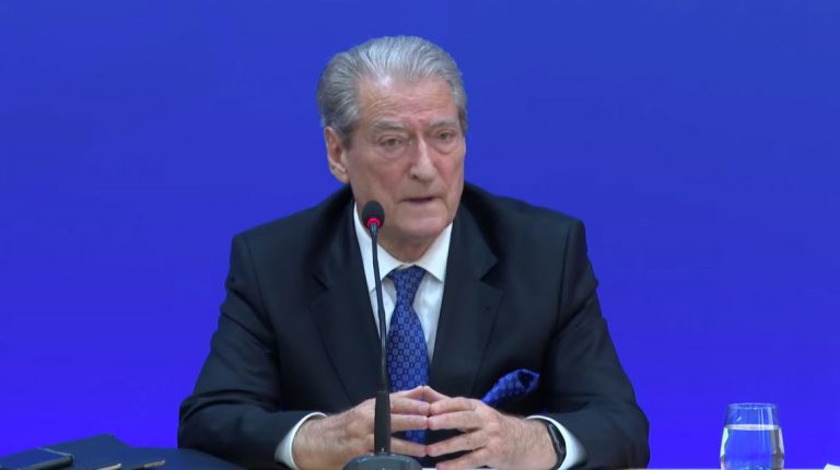 “Resort turistik te Kepi i Stillos”, Berisha: Rama aksioner në vendin ku do ndërtohen 620 vila