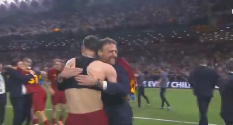 Roma shpallet kampione e ‘Conference League’ në stadiumin ‘Air Albania’