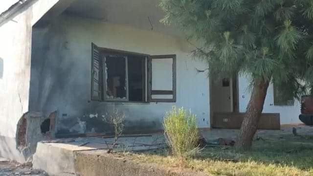 Celulë tritoli në Shkodër, kush janë banditët e veshur si gra që po hedhin në erë makinat dhe banesat e policisë, shkak mbledhja e hashashit