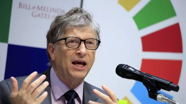 Bill Gates tregon pse dëshiron të japë të gjithë pasurinë e tij