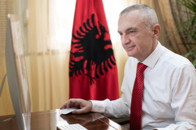 “Beteja të forta kemi përpara”, çfarë po paralajmëron Meta: Një agim i ri nis nesër
