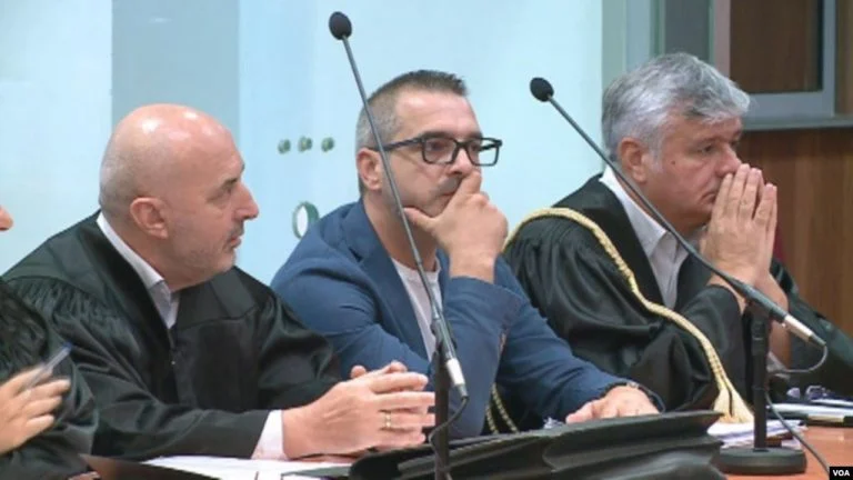 “Transferohet nga burgu i Fierit në Lushnje”, Ministria e Drejtësisë pranon kërkesën e Saimir Tahirit (arsyeja)
