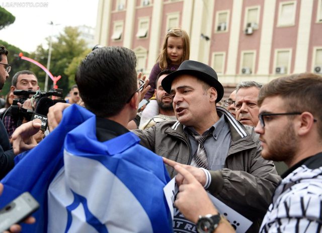 “Zbulimi” i Altin Goxhaj: Rama dhe Veliaj, ‘vrasës kombesh’! Kanë lidhje të hershme me Greqinë