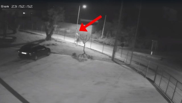 Vodhi automjetin në mes të natës në Tiranë, vihet në pranga 51-vjeçari