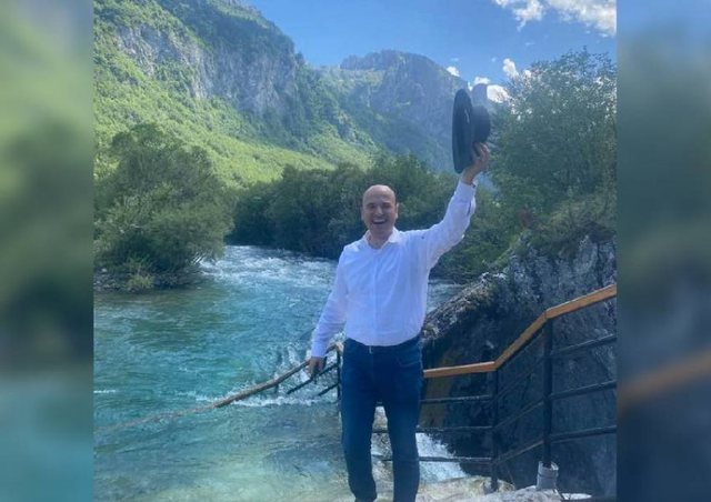 Dhëndëri i Berishës iu shkruan deputetëve të PD: I thoni jo Amerikës o të mjerë dhe bashkohuni me ne, se do përfundoni rrugëve