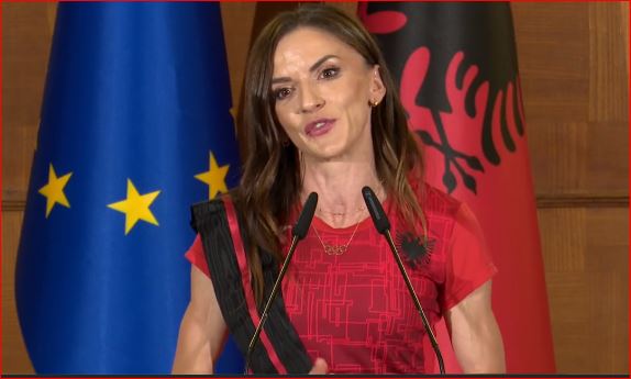 ‘Jam krenare’, Luiza Gega e emocionuar: Doja t’i tregoja Europës se ne mundemi