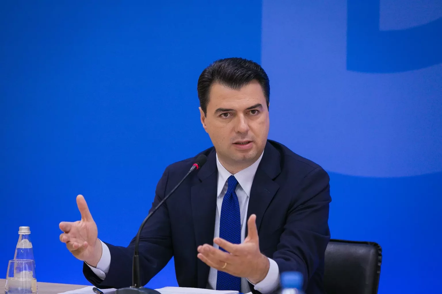 Partia Demokratike do të HETOJË Lulzim Bashën, audit për financimet ruse