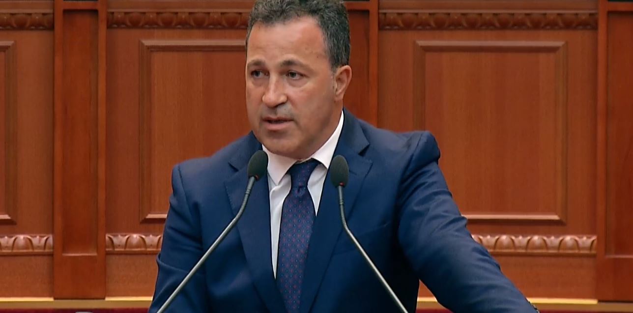 Peleshi: Jemi në luftë! Sulm serioz ndaj TIMS, qendër mbrojtjeje pranë Ministrisë