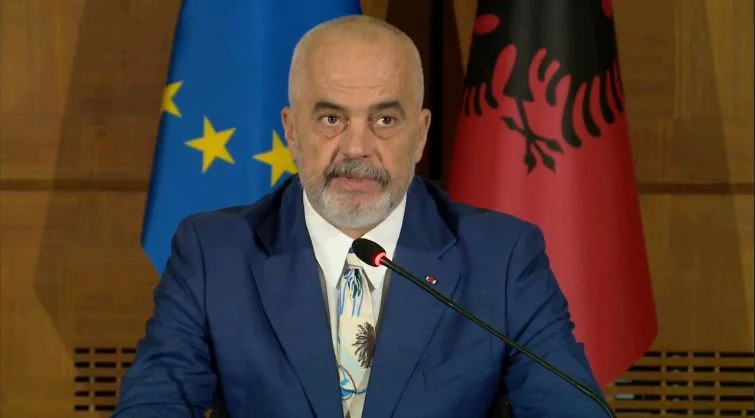 “Gledis Nanos iu kërkua dorëheqja për arsye …”, Rama: Rrumbullaku pjesë e ‘grupit çiftelia’? Konsum i llumit, ka mbështetjen tonë!