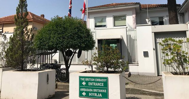 Britania e Madhe del në krah të Shqipërisë, kundër Iranit