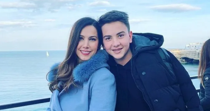 Valbona Selimllari në hall: Djali më thotë kam turp që jam çuni i Bonës, ti mami na ke….