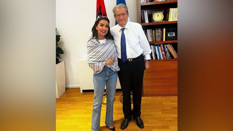Berisha harron Çiljetën dhe Greta Koçin, afrohet me moderatoren Roza Lati, tani PD do vijë në pushtet!