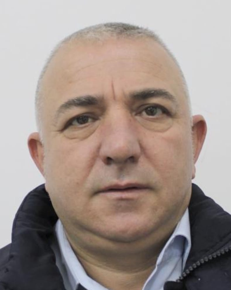 Dënohet me burg përmbaruesi famëkeq Lefter Canaj, i prishi me dhunë shtëpinë Roza Zefajt, përbetohet se do shpëtojë në Apel me…