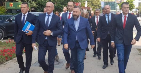 Lista Serbe dorëzon mandatet e deputetëve në Kuvendin e Kosovës