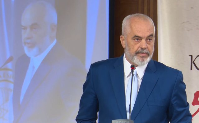 “Po flamuri i NATO ça do këtu?” – Ironia e Ramë: Gjinushit i vë faj se na la Saliun