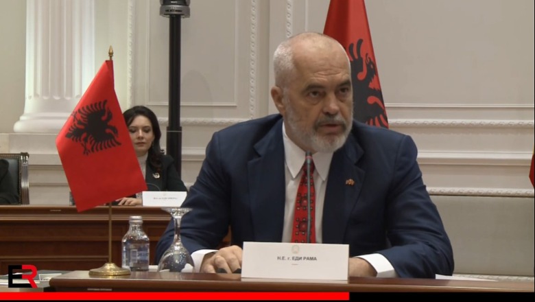 Mbledhja e 2 qeverive/ Rama: Jemi shumë të vegjël për të qëndruar me kurriz me njëri-tjetrin! Kemi shumë për të bërë bashkë