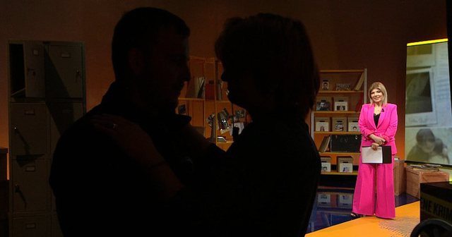 Histori si nëpër filma: Ish-prostituta nga Tirana surprizohet nga ish-klienti i saj, i propozon “live” në emision për martesë