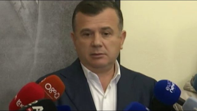 Tensionet Kosovë-Serbi, Balla: Dënojmë sulmet, i paparanueshëm sulmi ndaj oficerit të EULEX-it
