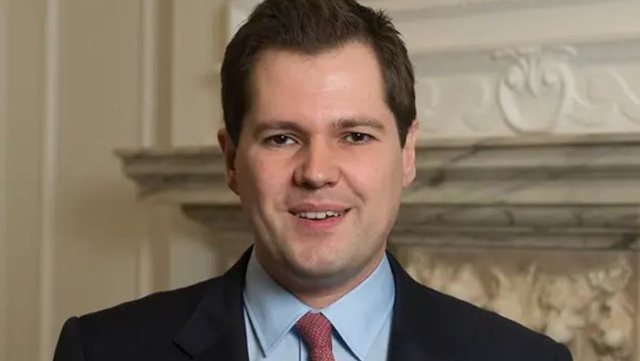 Pas Braverman, një tjetër ministër britanik kundër shqiptarëve: T’u ndalohet mundësia të kërkojnë azil në Angli
