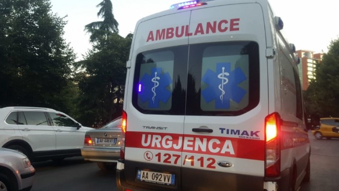 Shpërthen bombola e gazit në një banesë në Maliq, 3 persona pësojnë djegie truopre