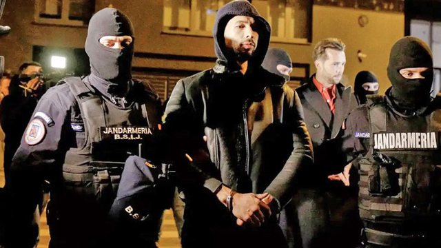 ‘Karta e të dashuruarit’, Andrew Tate i rekrutonte vajzat në rrjetet sociale, u premtonte martesë, por më pas i prostituonte, e ‘dogji’ amerikania
