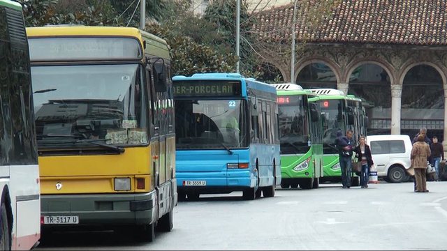 Nesër nuk ka as urbane në Tiranë, pezullohen nga ora 06:00 deri në 20:00