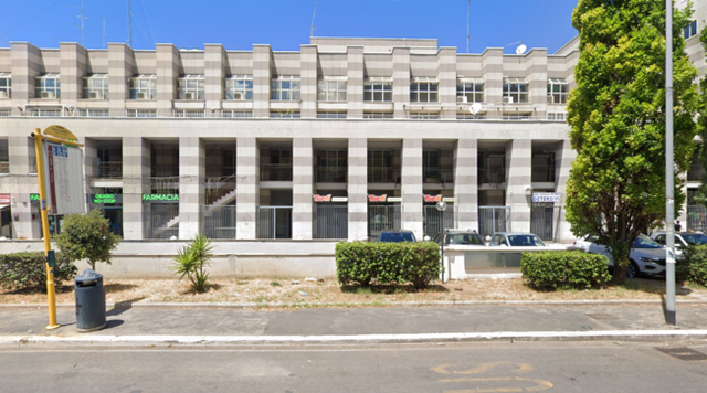 Takimi për pronësinë kthehet në TRAGJEDI, një person vret 3 gra brenda lokalit në Romë
