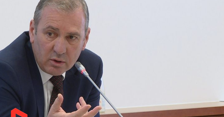 Proamerikani Arben Kraja hapi pijetore me emrin ‘Moska’ në Shkodër, ja pse u ankua se e kërcënonin portalet spurdhjaku i Ilir Metës