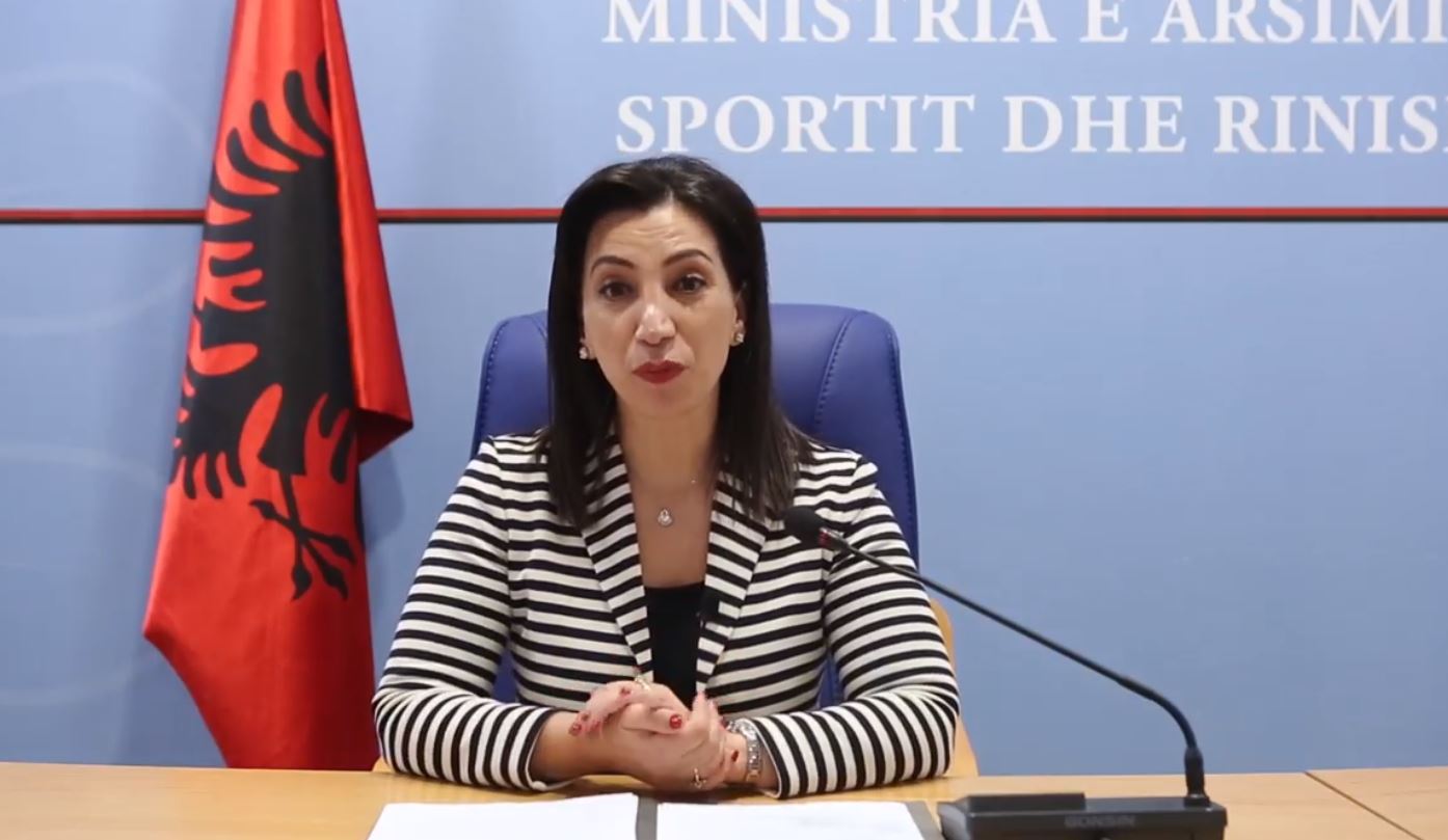 Reshjet e borës në vend, Kushi: 13 shkolla të qarkut Shkodër nuk do të nisin mësimin të hënën