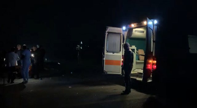 “Makinat u plasën kokë më kokë”/ Aksidenti te Rruga e Arbërit, shuhen tre anëtarët e një familje