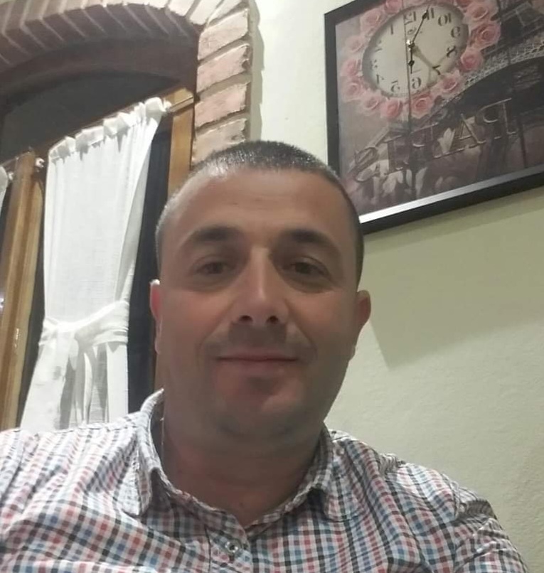 Lacat e ferrave / Polici Marjan Baloj gjobë maksimale kush nuk i jep bakshish në Rrugën e Kombit