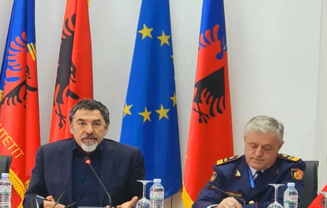 Muhamet Rrumbullaku pezullon shefat e krimit ekonomik në gjithë Shqipërinë