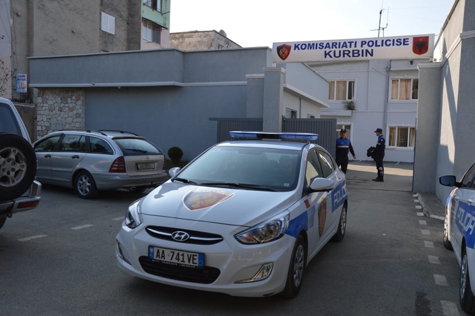 ” I kam këmbët ende me gjak”! Shpërthimi në banesën në Laç, fqinji rrëfen tmerrin: Dëmi në shtëpinë time shkon 15 mln lekë