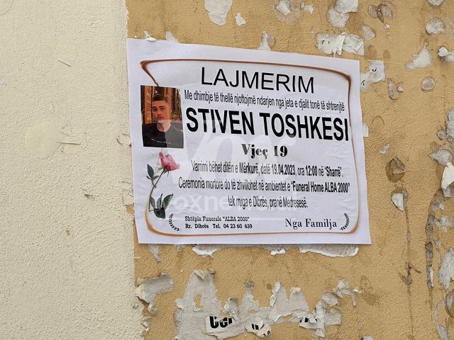 Punonte montazhier tek Tv Klan, del foto e Stiven Toshkesit që u vra me thikë nga dy 18-vjeçarët