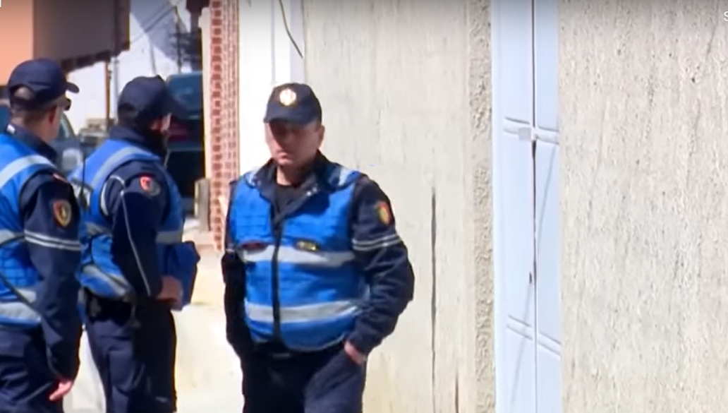 Vrasja e dyfishtë në Shkozë, vëllai i autorit: Na ka kërcënuar me vrasje, por s’e kemi marrë seriozisht