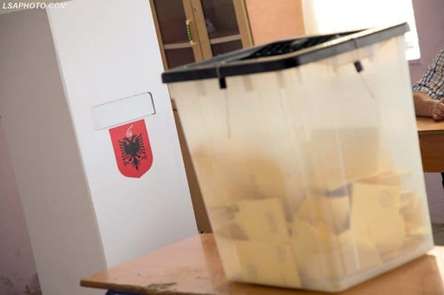 Rezultati i zgjedhjeve në Rrogozhinë/ KAS vendos të rinumërojë kutitë
