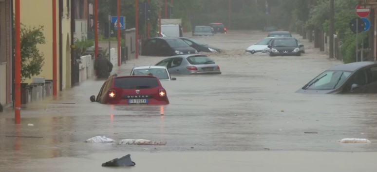 Moti i keq godet Italinë, mes viktimave nga përmbytjet ka edhe shqiptarë