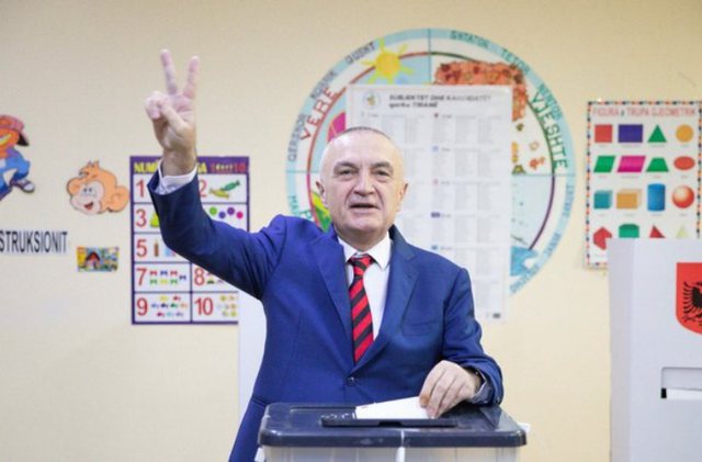 Demokratët u fyen kur panë emrin e tij në fletën e votimit, Ilir Meta shkatërruesi kryesor i opozitës!