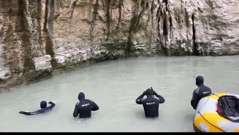 U rrëmbye nga uji në kanionet e Osumit, gjendet pas dy ditësh trupi i pajetë i holandezit