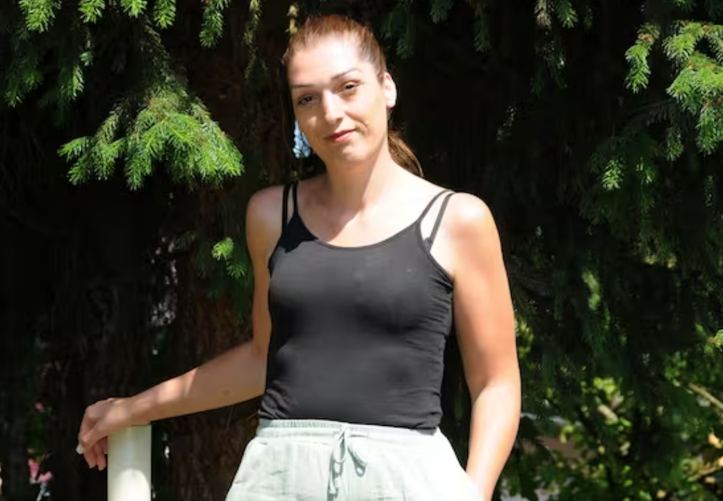 Heroinë në Zvicër, kjo është shqiptarja që shpëtoi djalin 4-vjeçar nga mbytja në pishinë