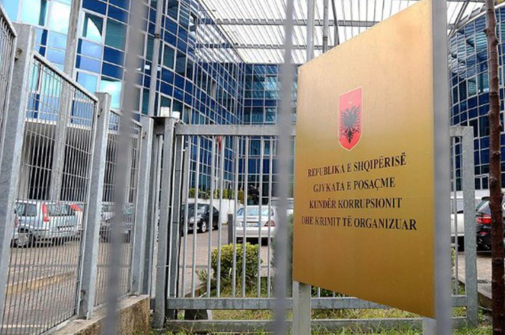 SPAK i “zbërtheu”, Gjykata i lë në burg 19 trafikantët e drogës nga Siria drejt BE-së (EMRAT)